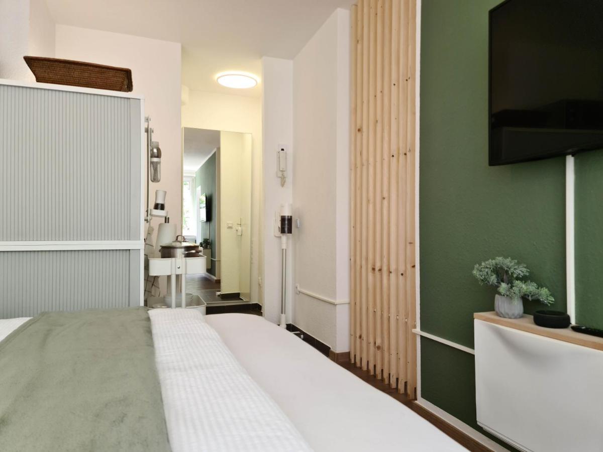 Schoene Ferienwohnung Im Zentrum Mit Self Check-In Und Free Wifi Essen Exterior photo