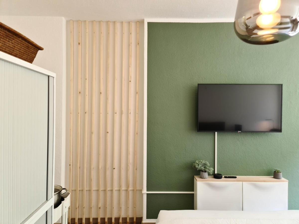 Schoene Ferienwohnung Im Zentrum Mit Self Check-In Und Free Wifi Essen Exterior photo